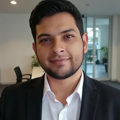 Hernan Herrera, Marketing Assistant