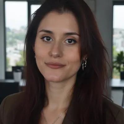 Brendha Amorim, Brand & Systems Manager